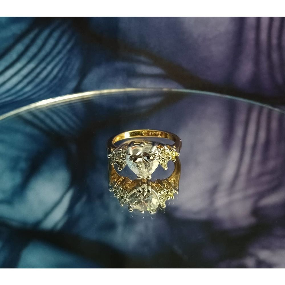 Swarovski Elements - Size 6¾ - 18K gold plated ring as pictured